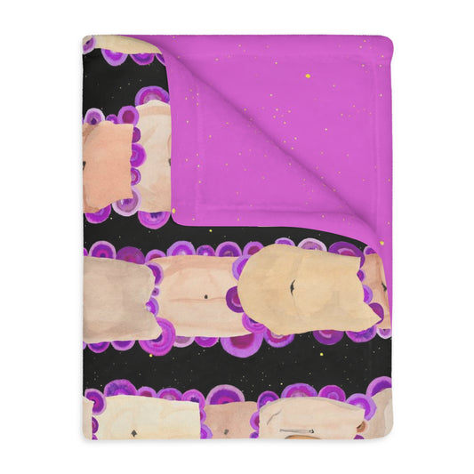 Belly Love throw blanket, Magenta on Black